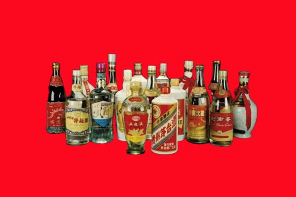 连山区回收十八老酒.jpg